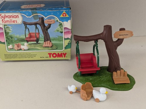 Boxed tomy sylvanian families - boxed,